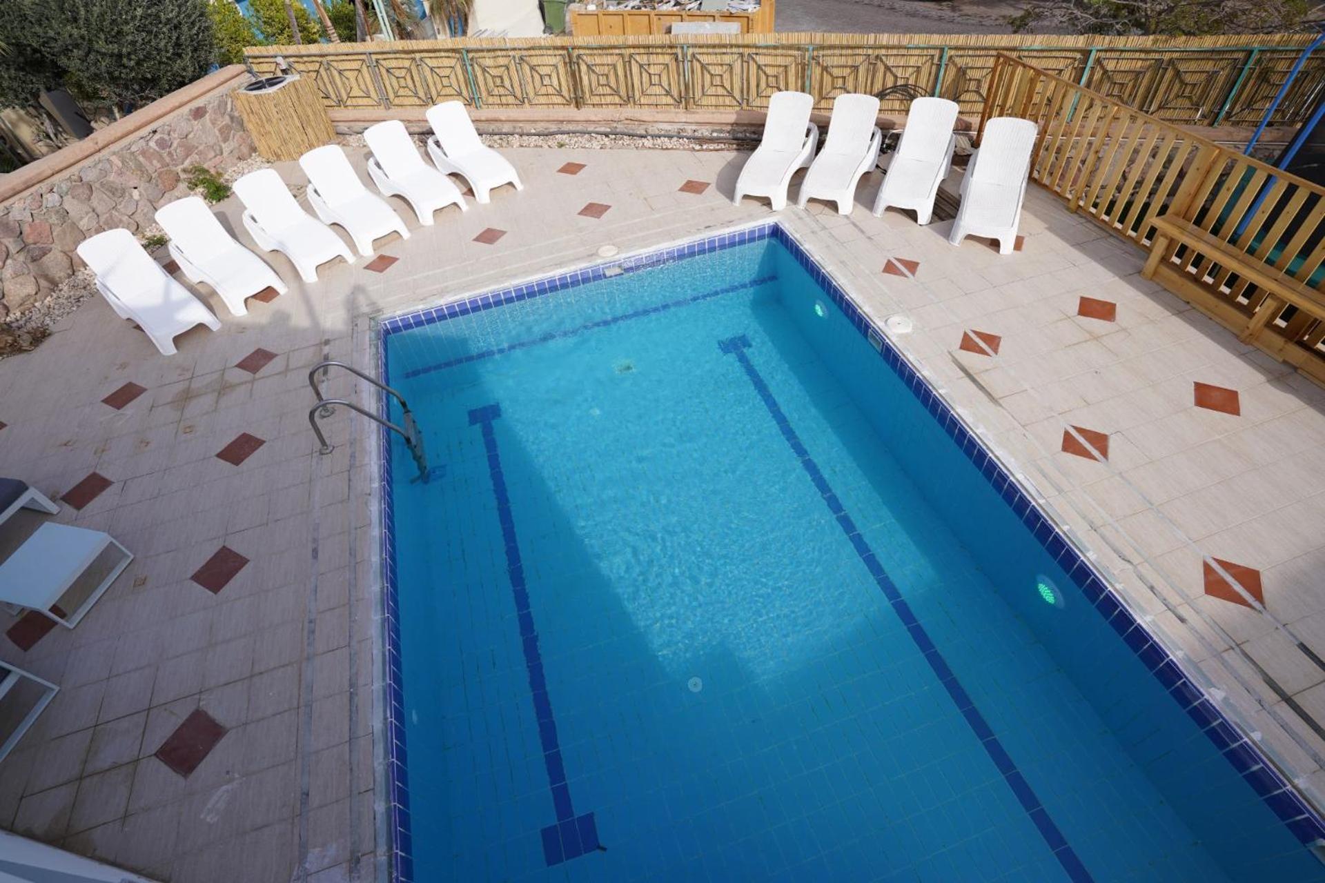 Yalarent Afarsemon Apartments With Pool - For Families & Couples Эйлат Экстерьер фото
